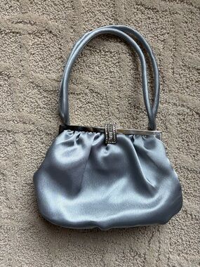 Elegant Silver Satin Evening Handbag with Crystal Accent
